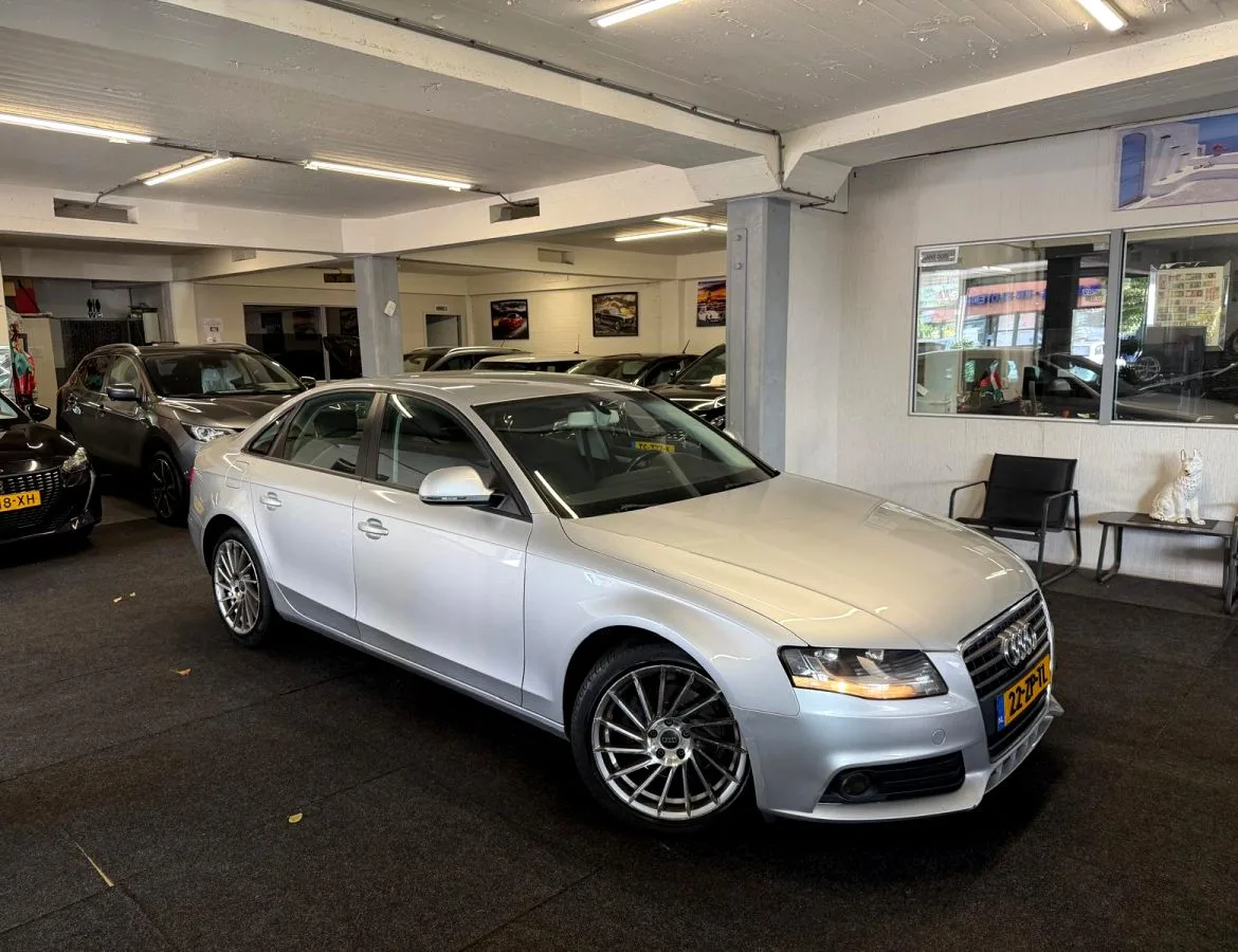 Audi A4 (2008) — foto 1
