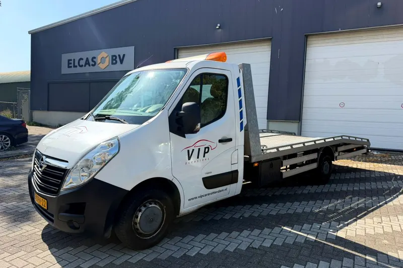 Renault Oprijwagen (2011)