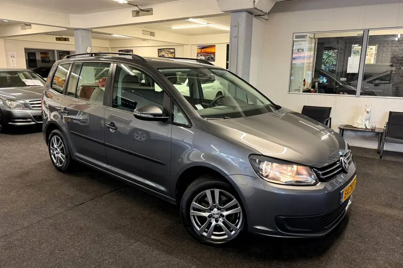 Volkswagen Touran (2013)