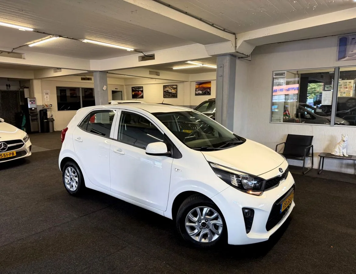 Kia Picanto (2018) — foto 1