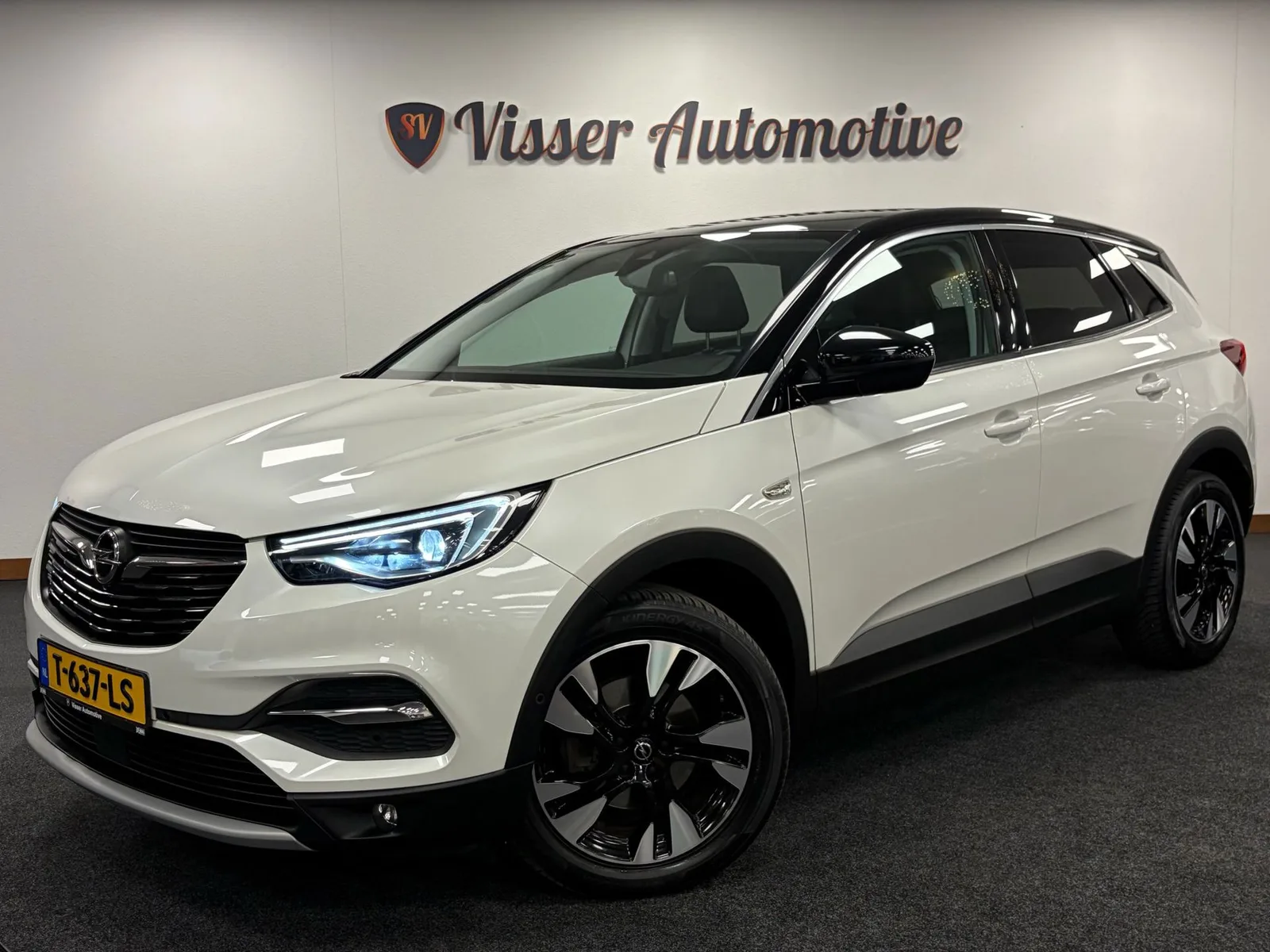 Opel Grandland X (2018) — foto 1