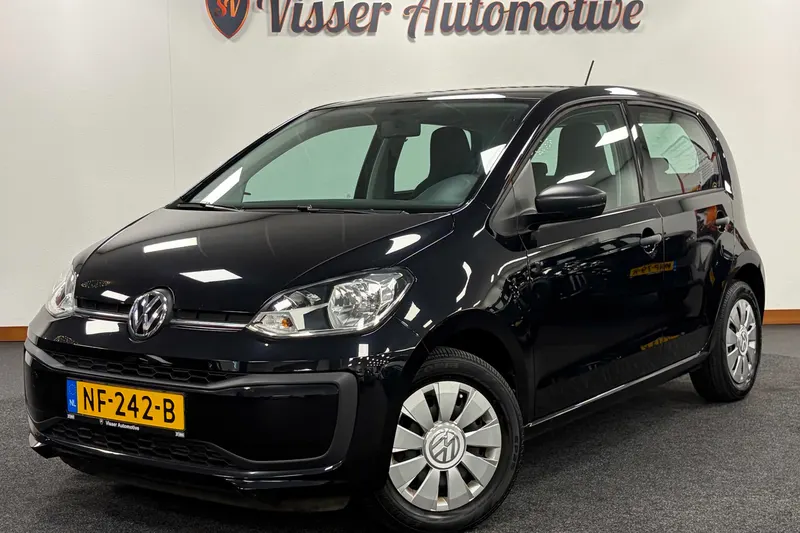 Volkswagen Up! (2017)