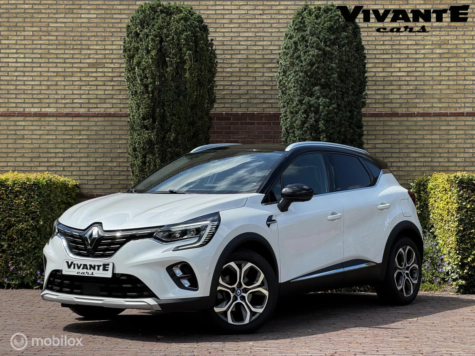 Renault Captur (2020) — foto 1