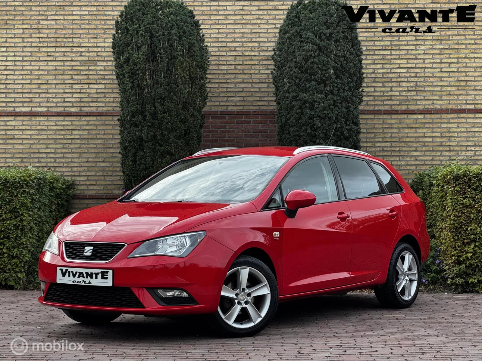 SEAT Ibiza (2013) — foto 1