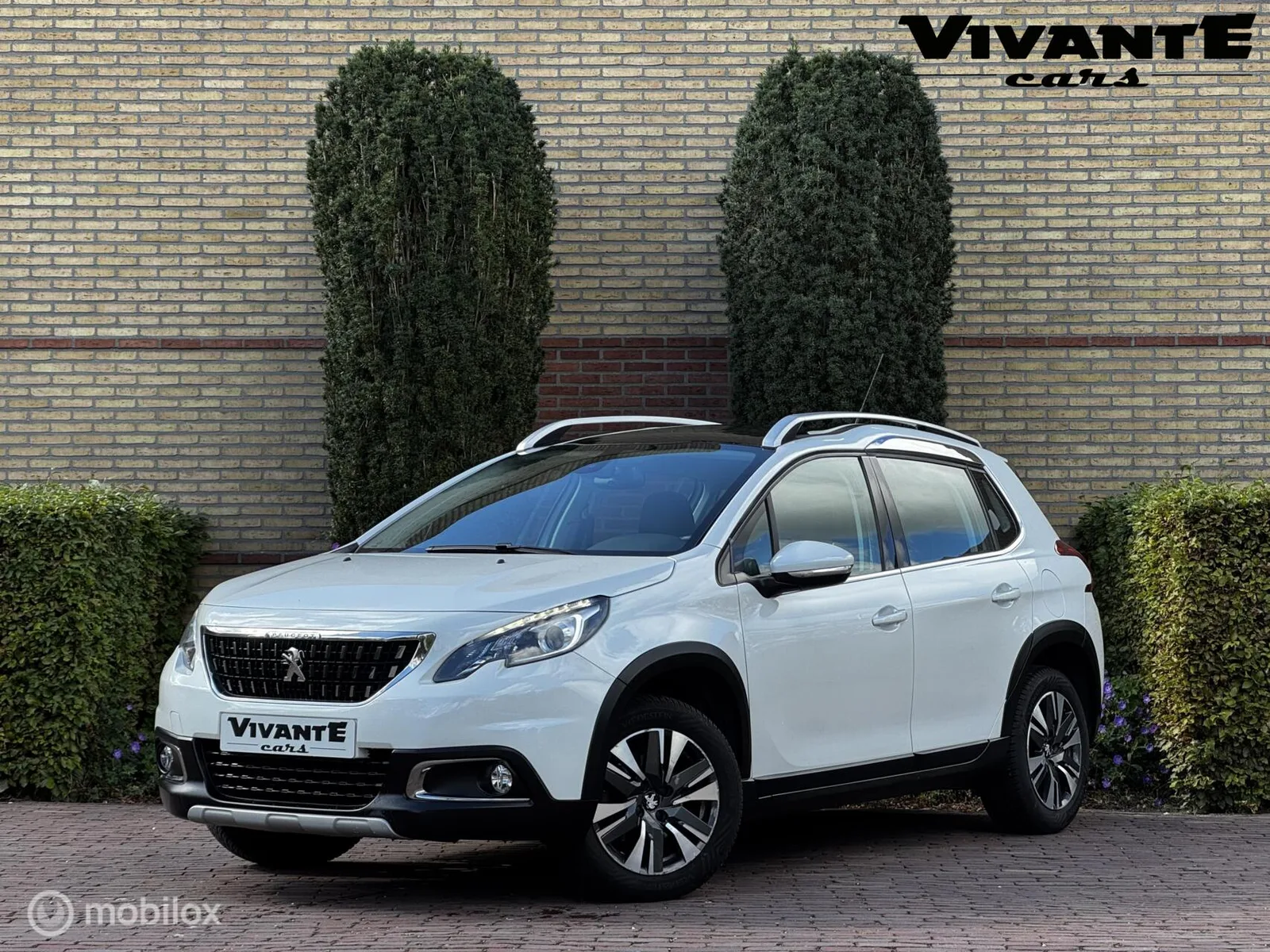 Peugeot 2008 (2017) — foto 1