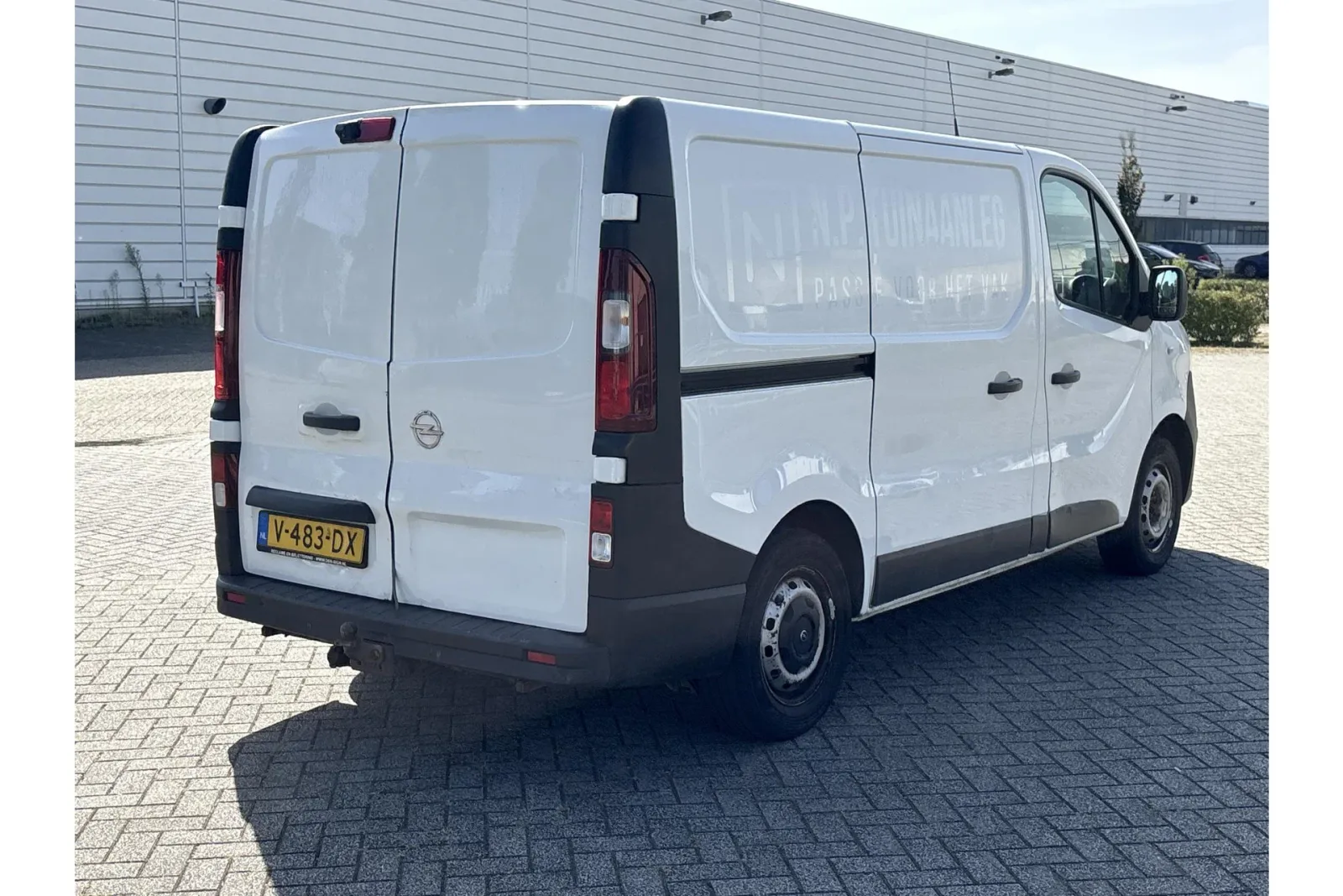 Opel Vivaro (2017) — foto 1