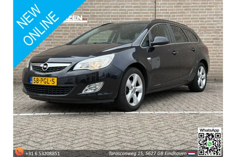 Opel Astra (2011)
