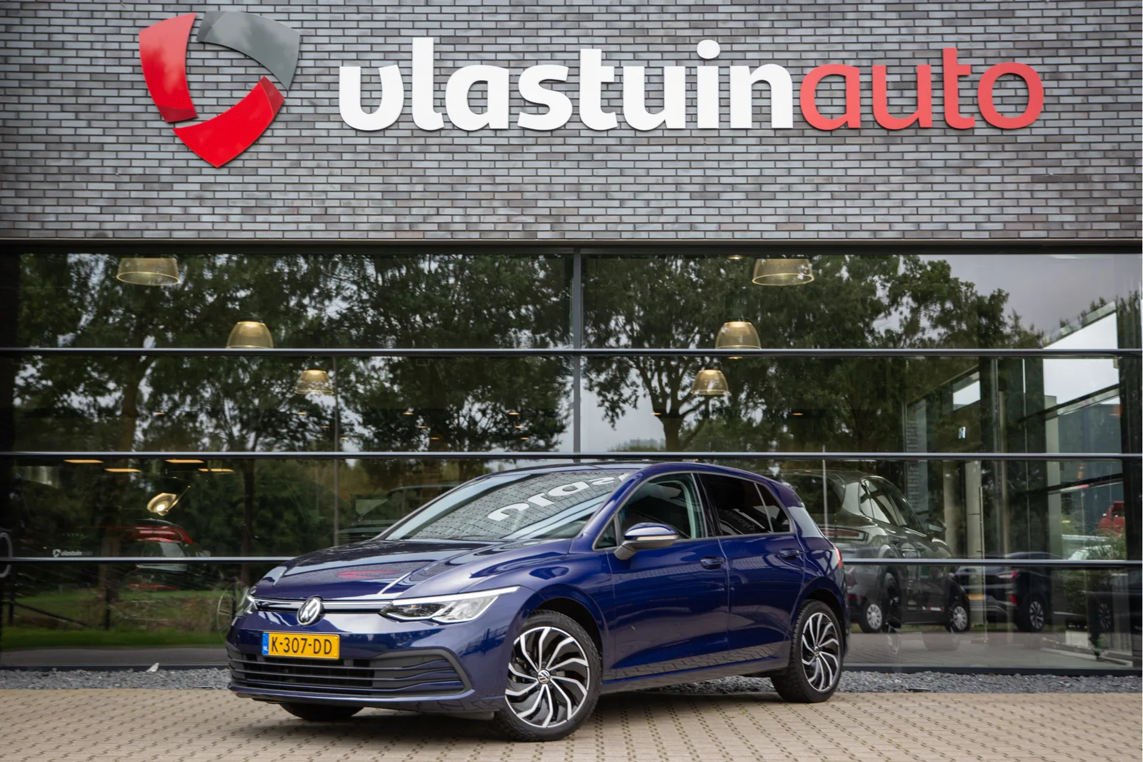 Volkswagen Golf (2020) — foto 1