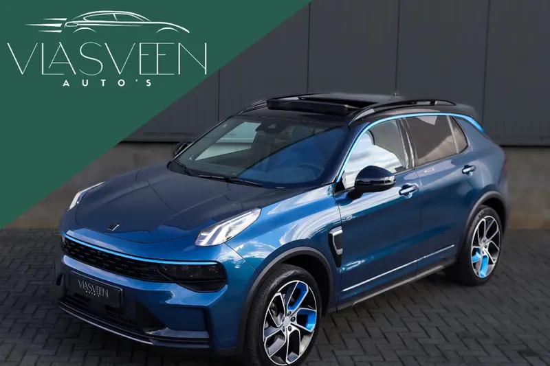 Lynk & Co 01 (2023)