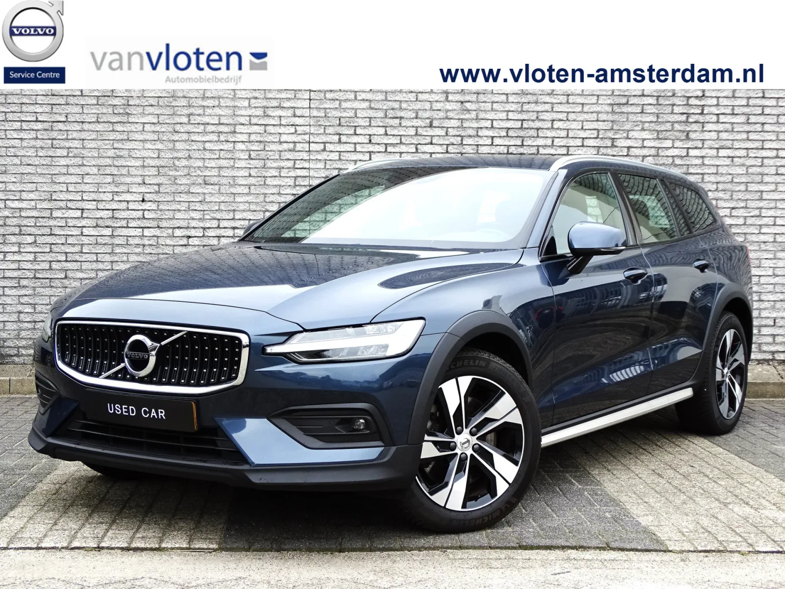 Volvo V60 Cross Country (2021) — foto 1
