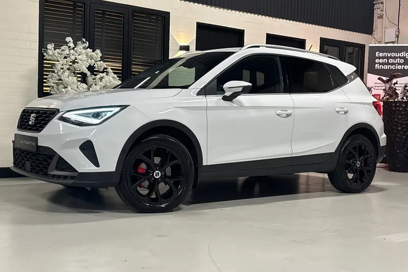 SEAT Arona (2024)