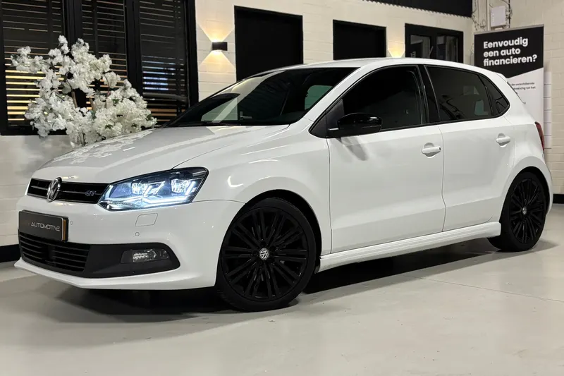 Volkswagen Polo (2016)