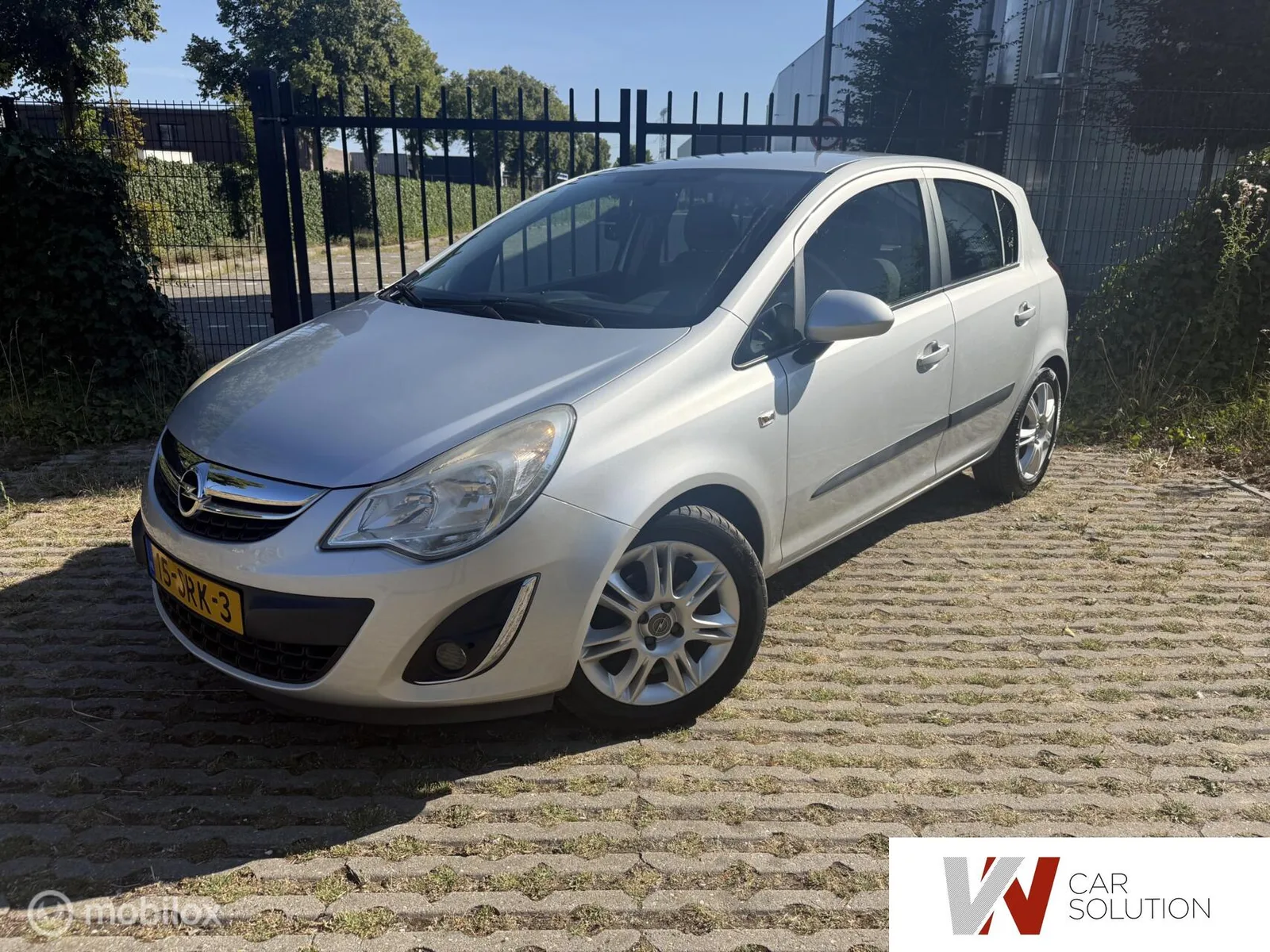 Opel Corsa (2011) — foto 1