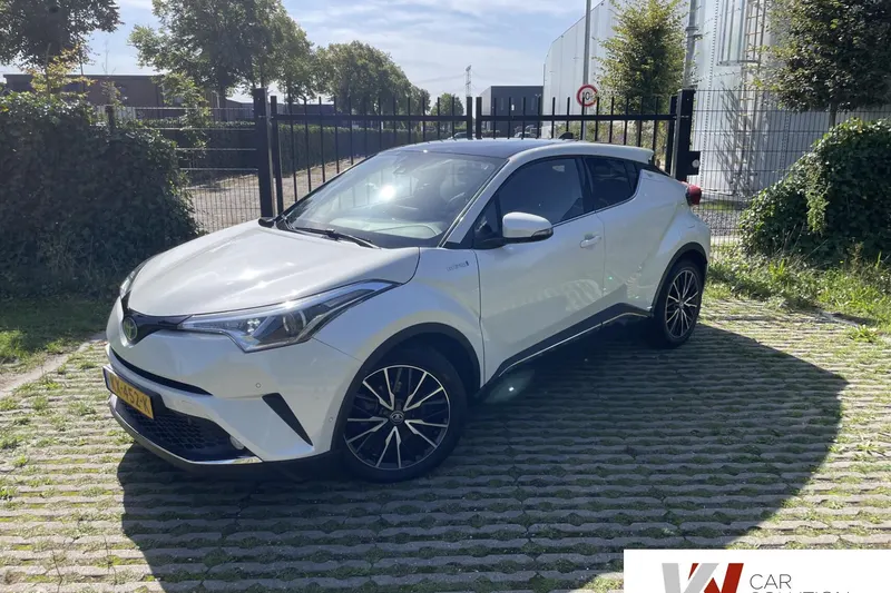 Toyota C-HR (2016)