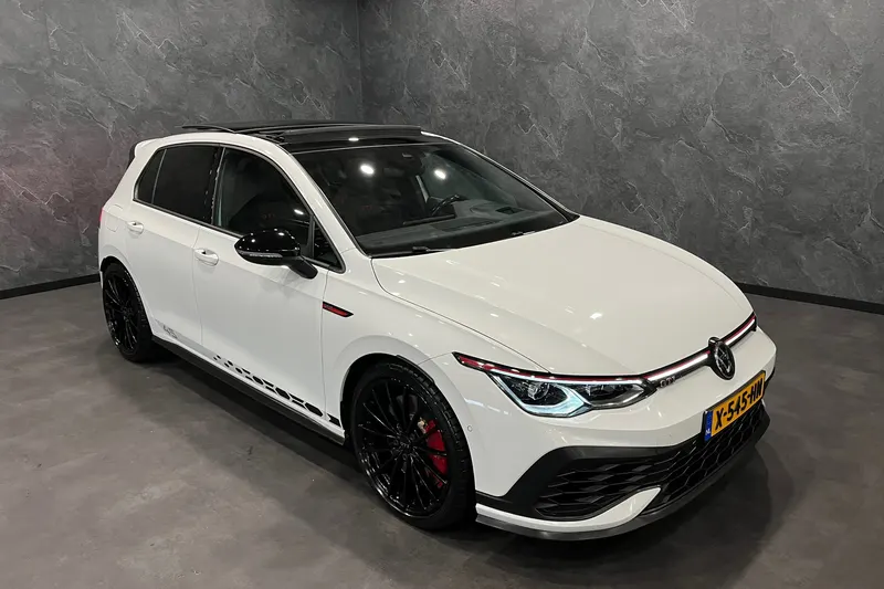 Volkswagen Golf (2021)