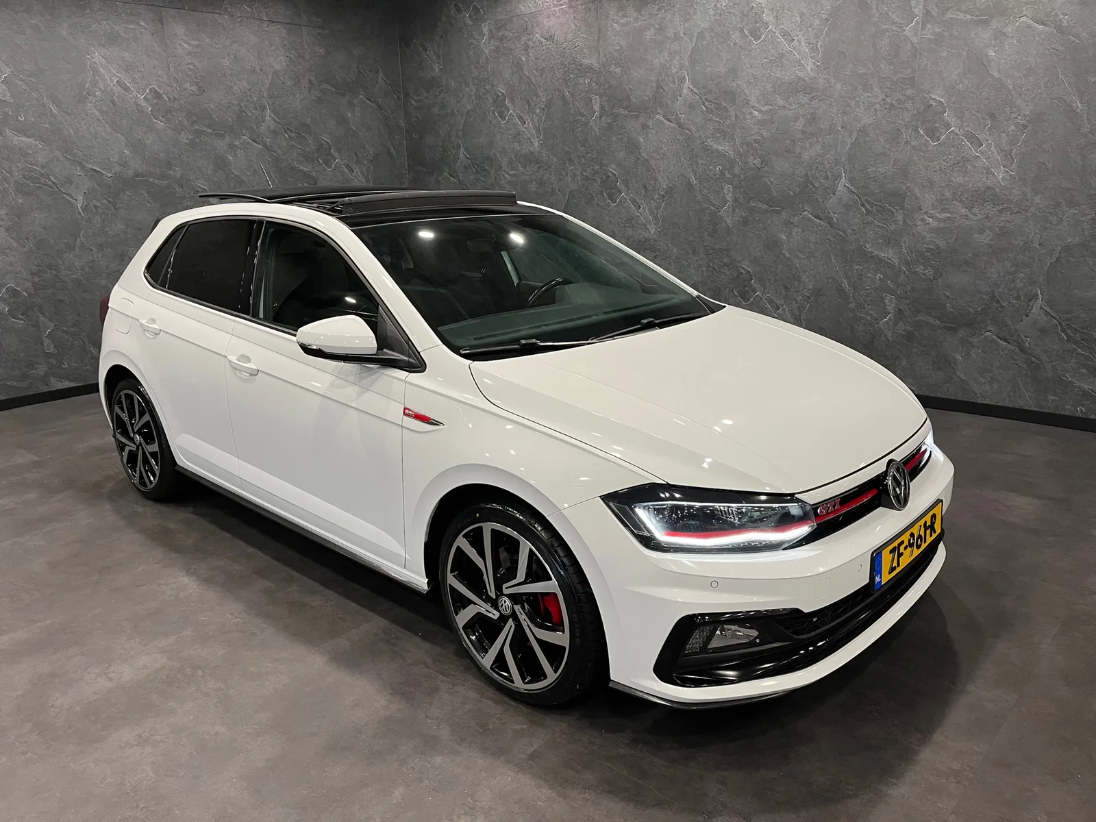 Volkswagen Polo (2019) — foto 1