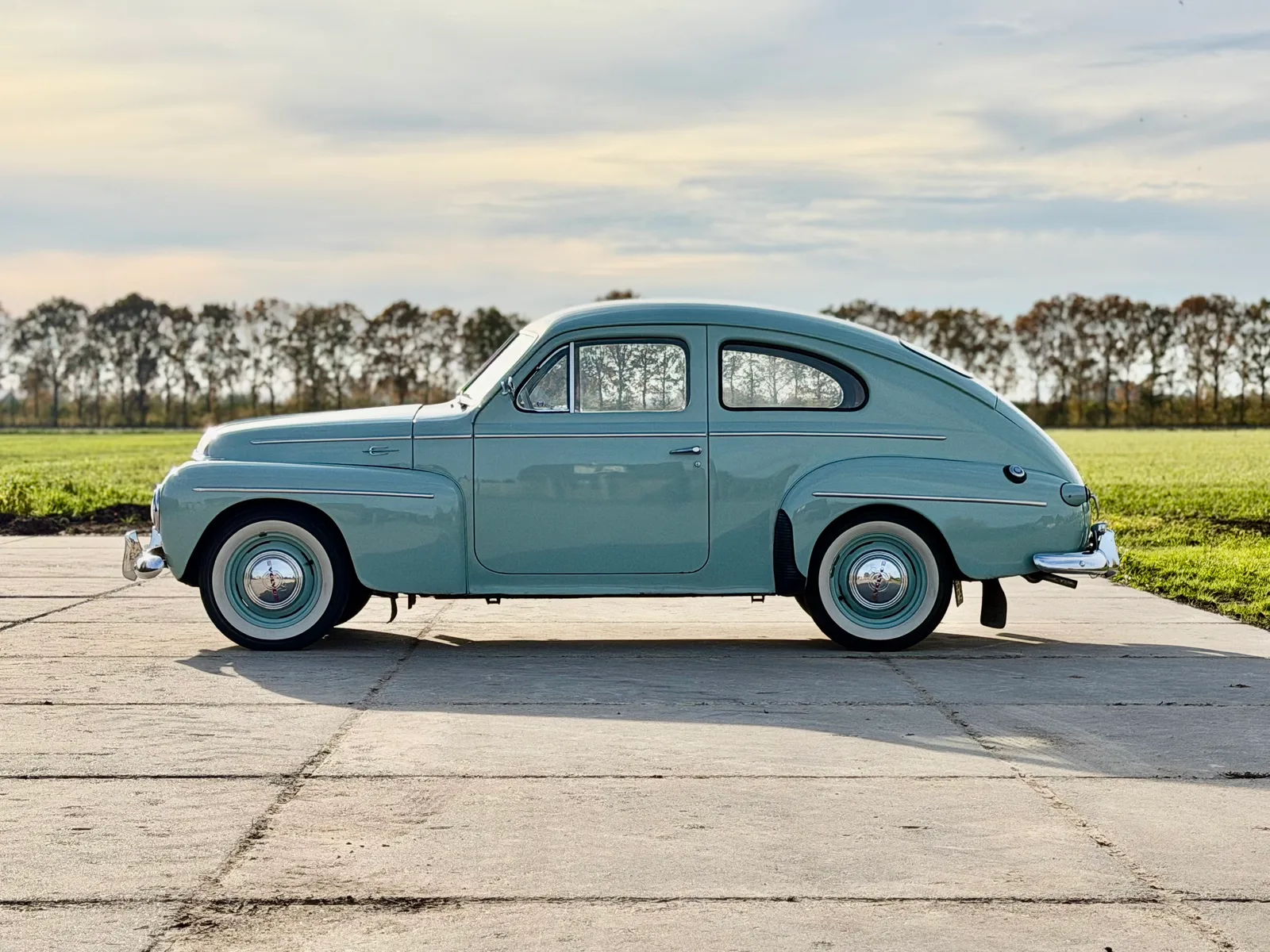 Volvo PV444 (1957) — foto 1