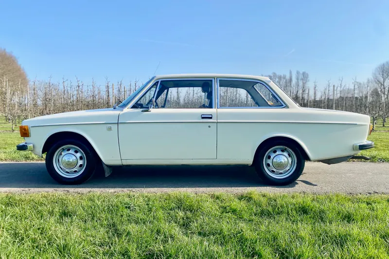 Volvo 142 (1995)
