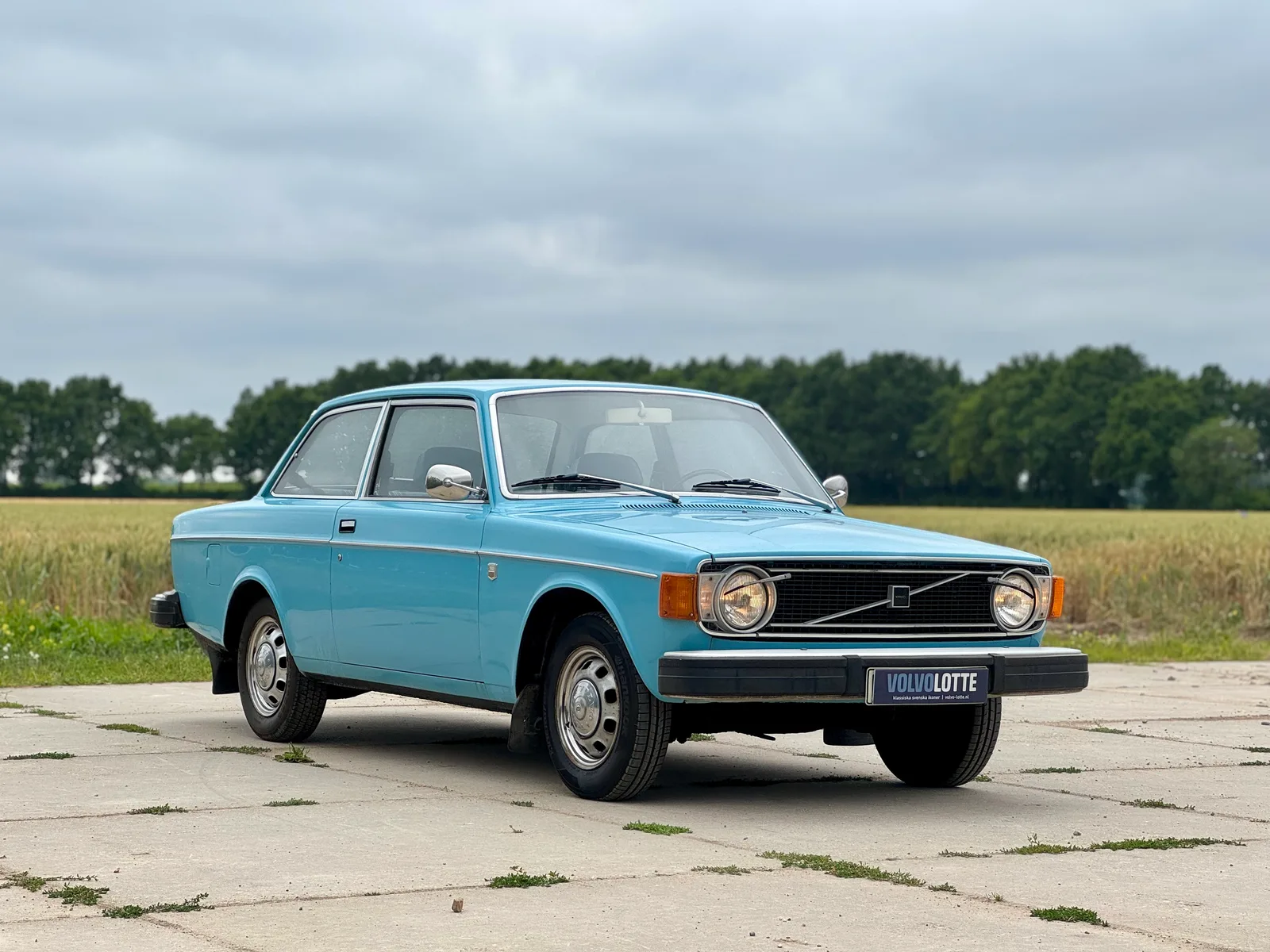 Volvo 142 (1974) — foto 1