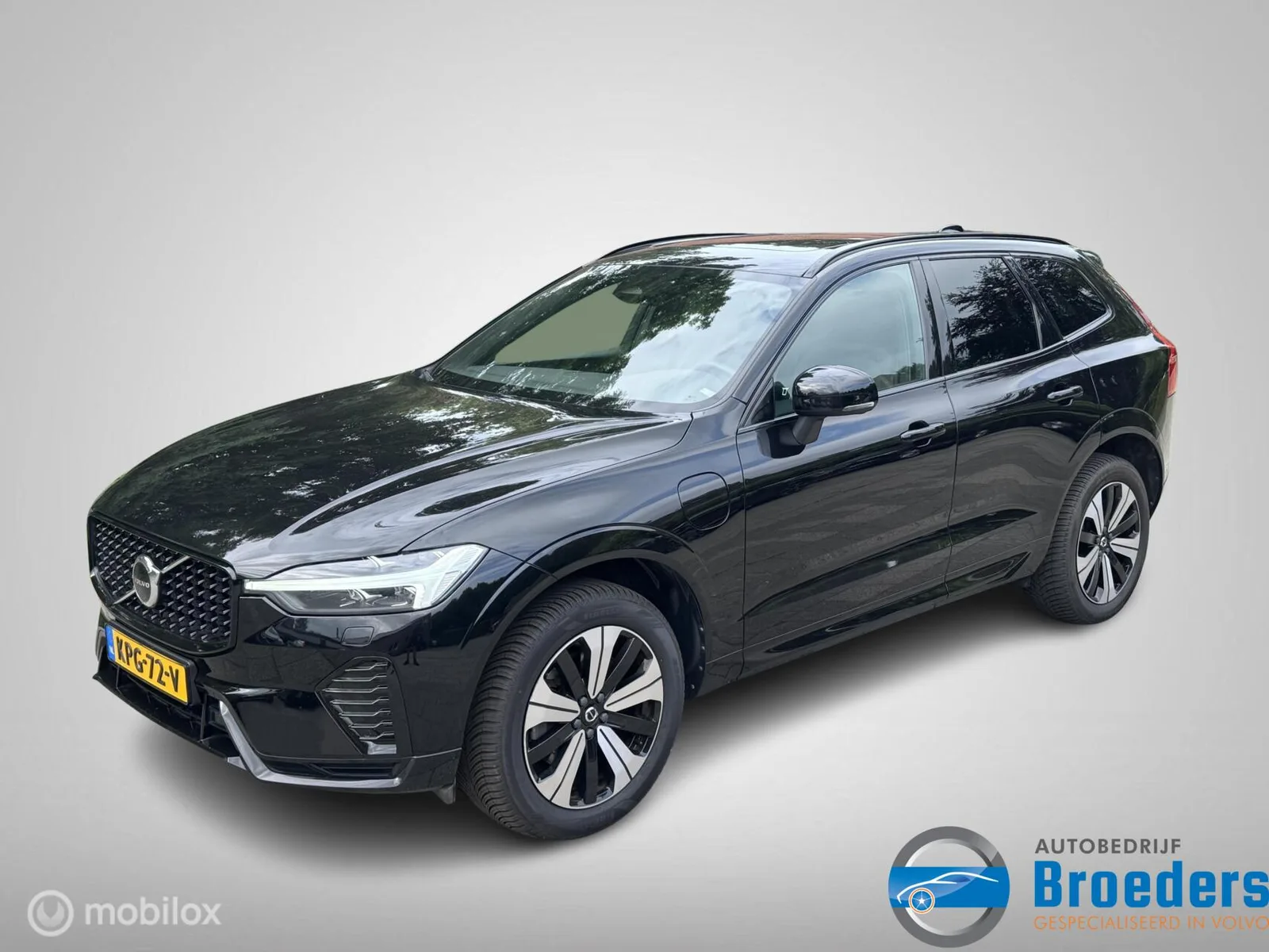 Volvo XC60 (2023) — foto 1