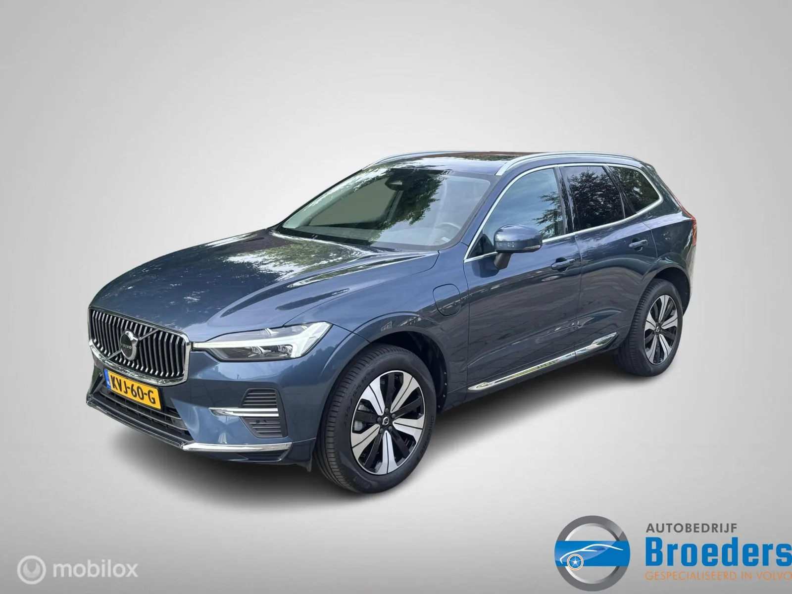 Volvo XC60 (2023) — foto 1
