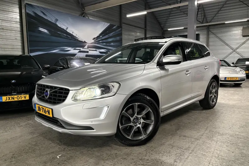 Volvo XC60 (2016)