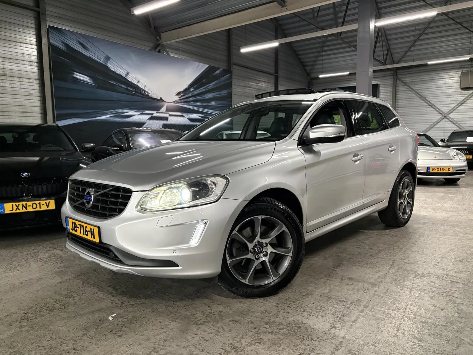 Volvo XC60 (2016) — foto 1