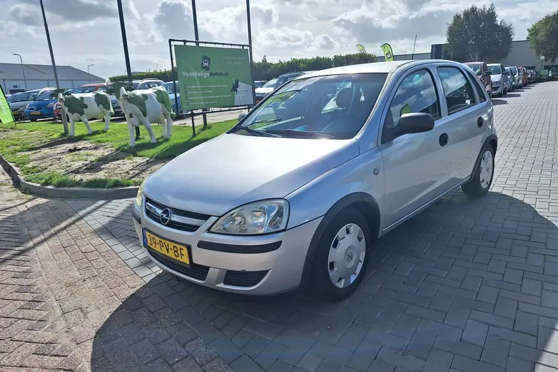Opel Corsa (2004)