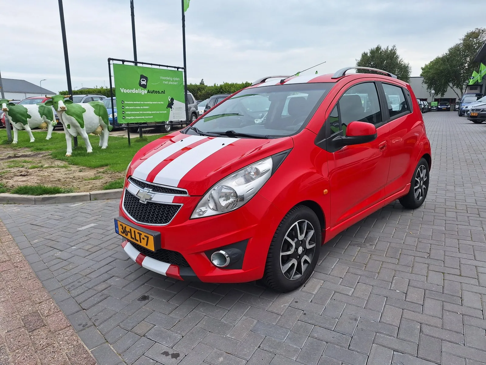 Chevrolet Spark (2010) — foto 1