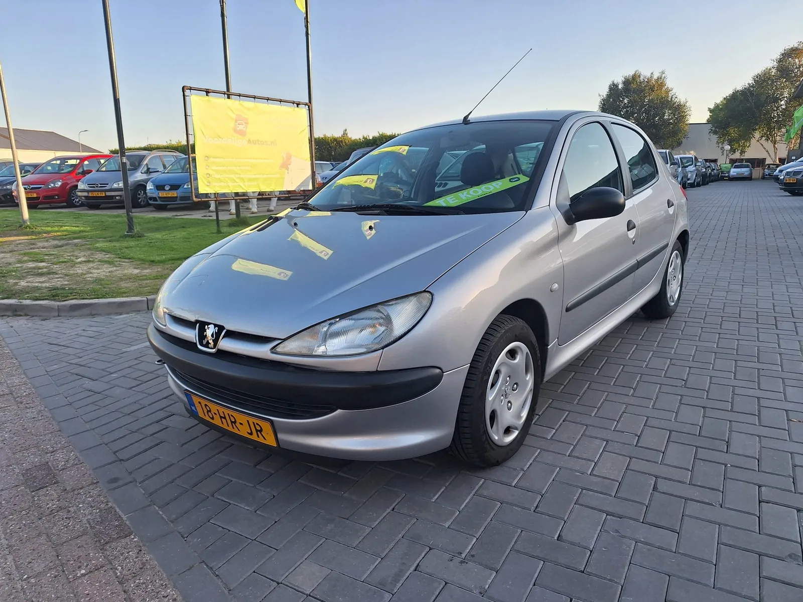 Peugeot 206 (2001) — foto 1