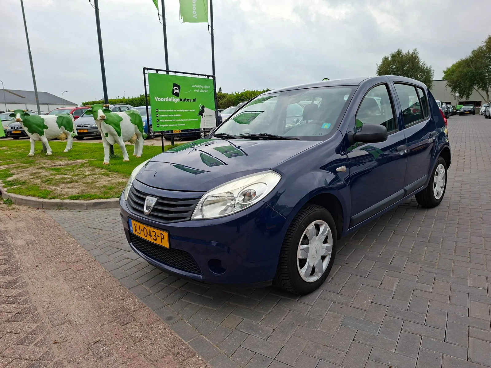 Dacia Sandero (2009) — foto 1