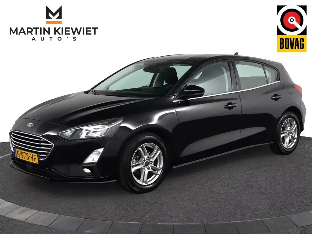 Ford Focus (2022) — foto 1
