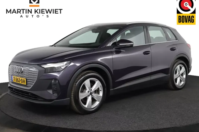 Audi Q4 e-tron (2023)