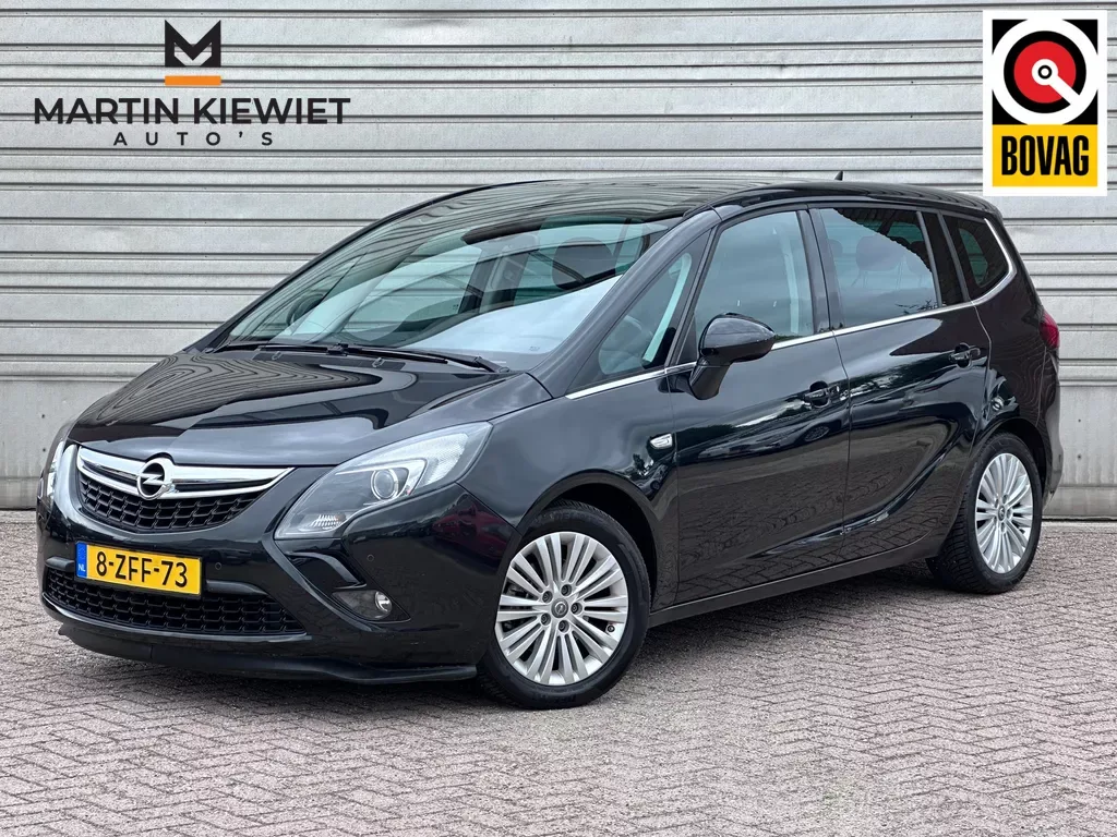 Opel Zafira Tourer (2014) — foto 1