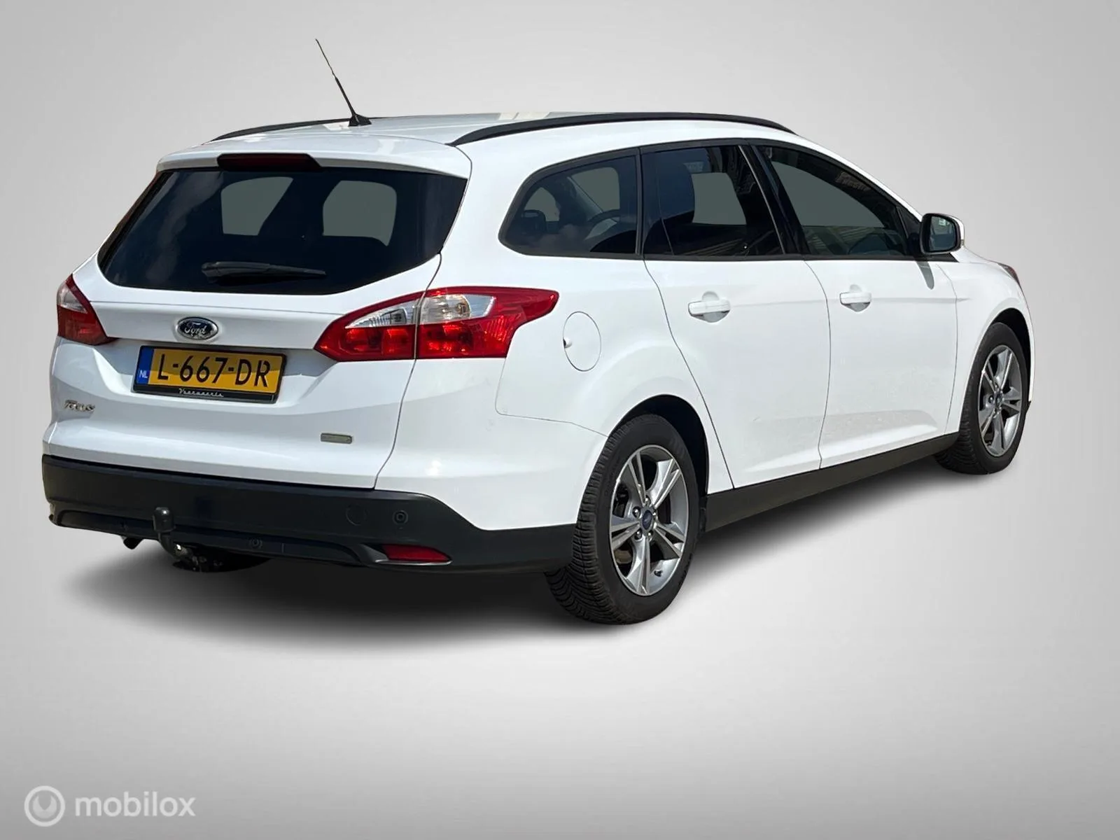 Ford Focus (2014) — foto 1