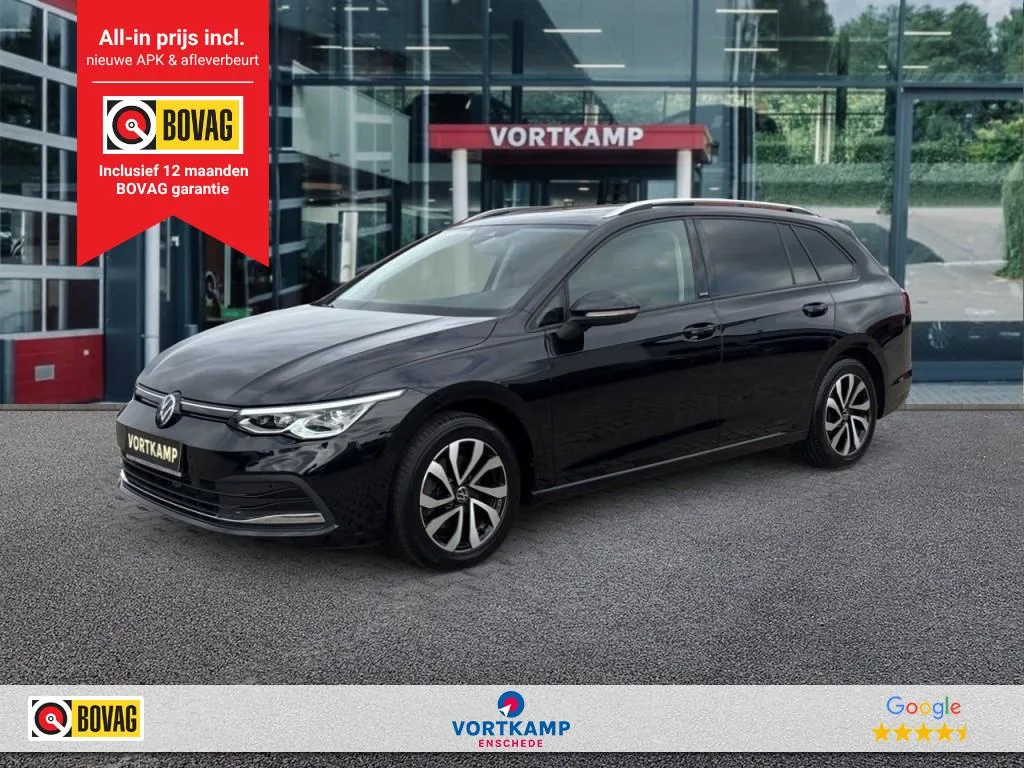 Volkswagen Golf (2023) — foto 1