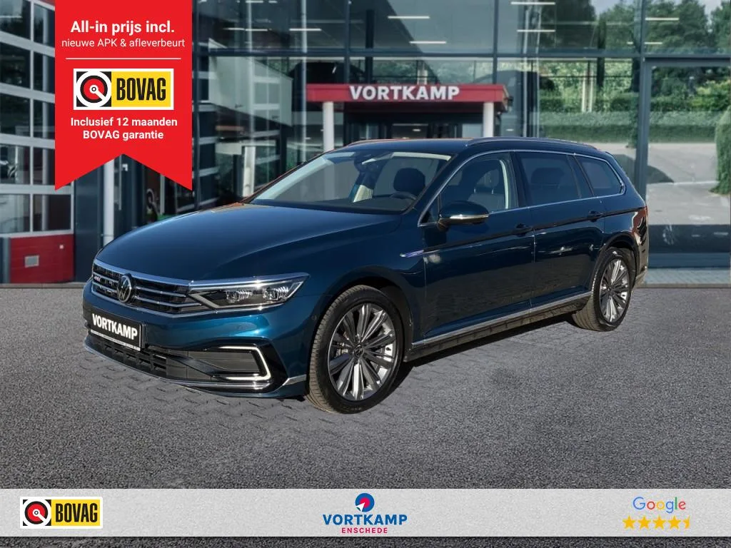 Volkswagen Passat (2021) — foto 1