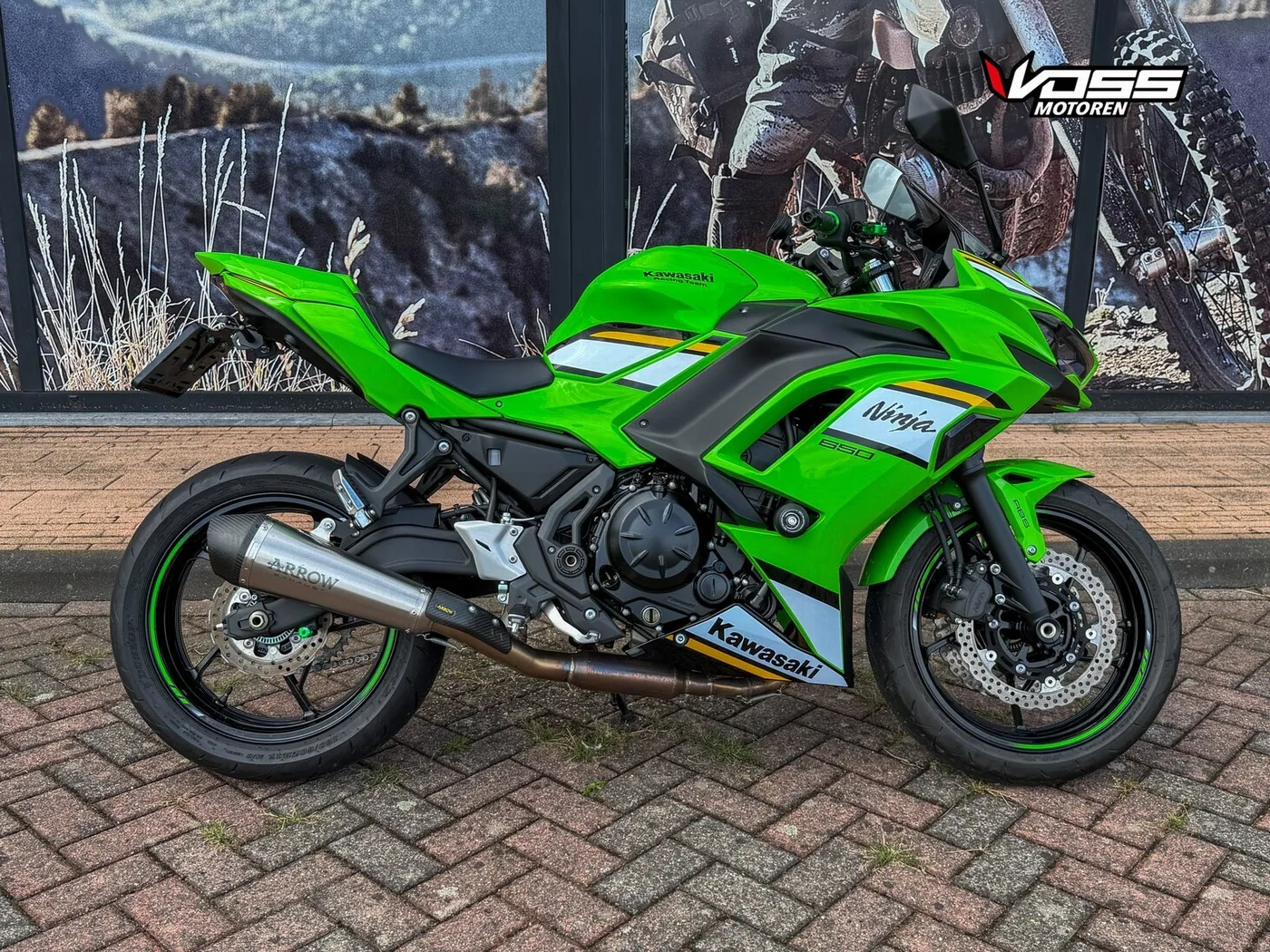 Kawasaki Ninja 650 KRT Edition (2025) — foto 1