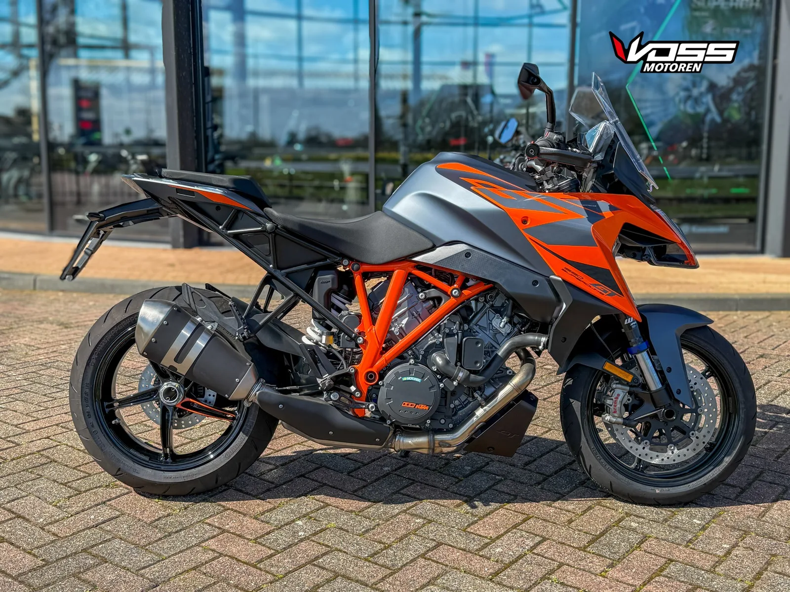 KTM 1290 Super Duke GT (2024) — foto 1