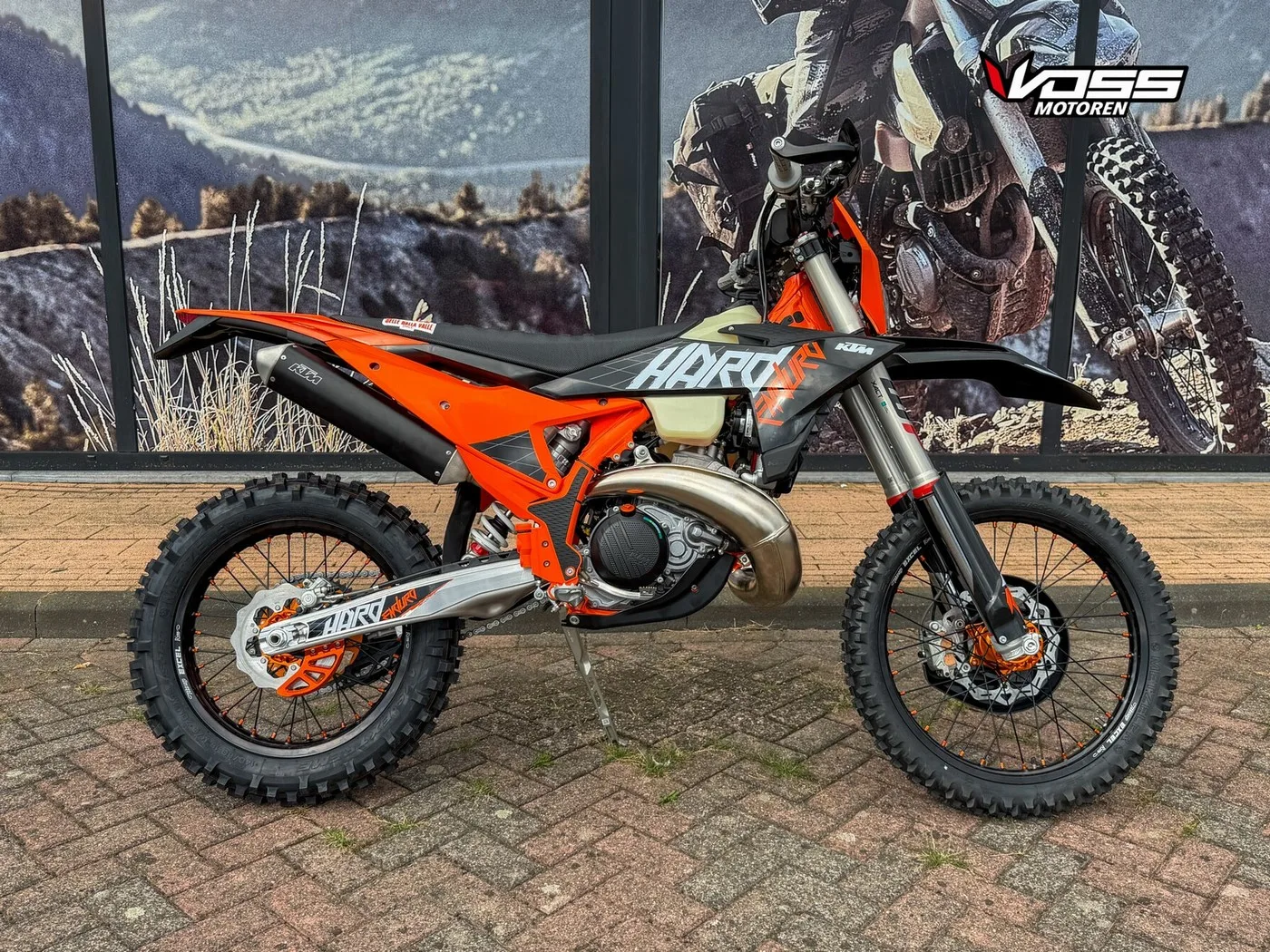 KTM 300 EXC Hardenduro (2027) — foto 1