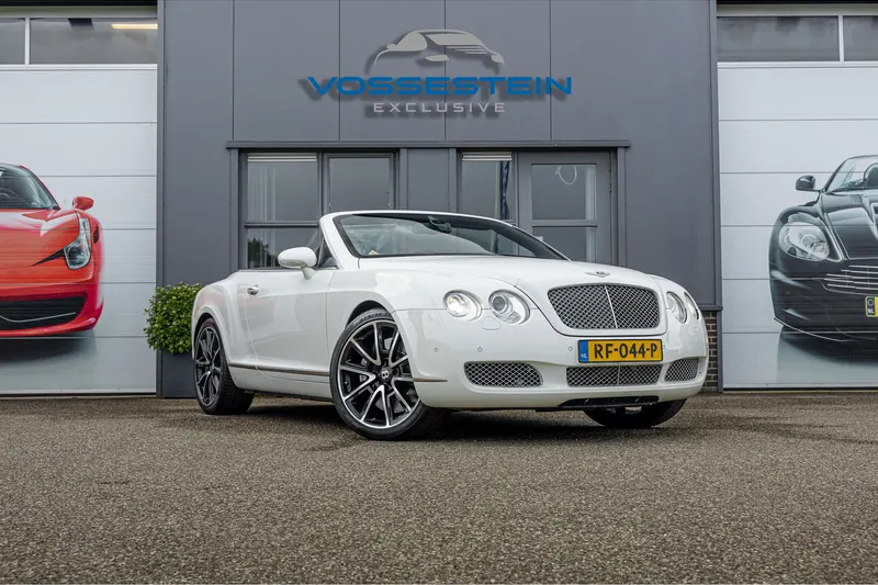 Bentley Continental GTC (2007)