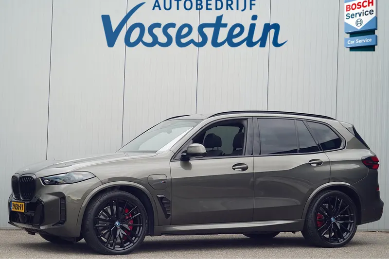 BMW X5 (2024)