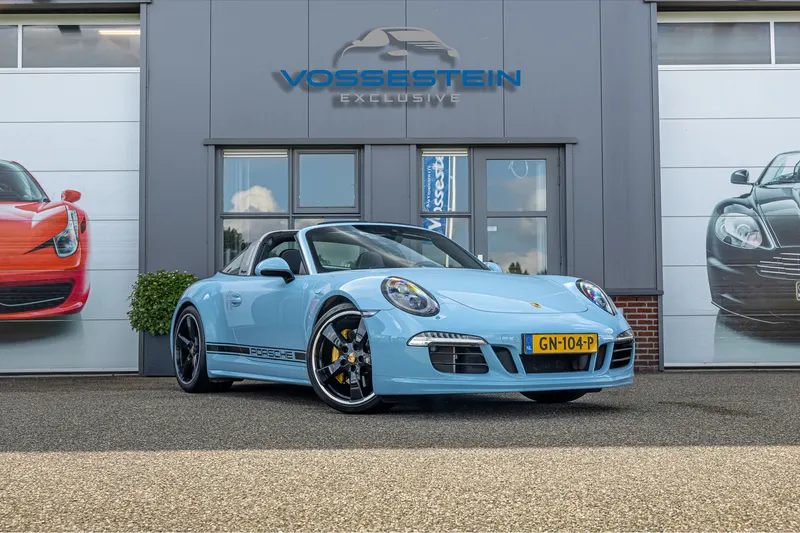 Porsche 911 (2015)