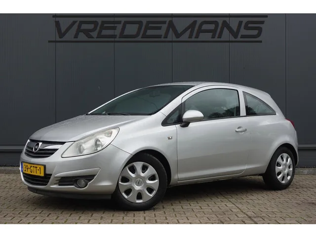 Opel Corsa (2008) — foto 1