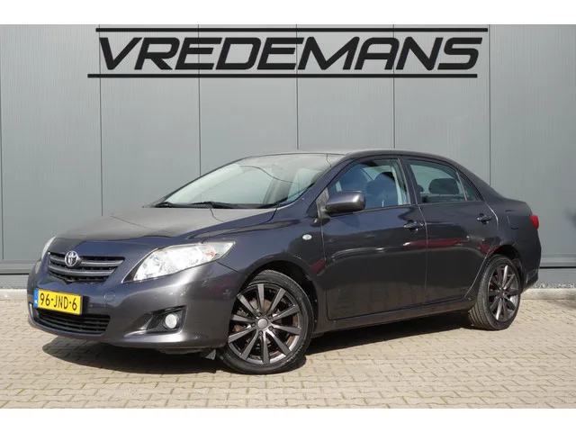 Toyota Corolla (2009) — foto 1