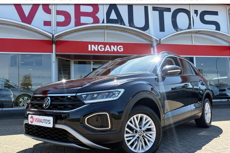 Volkswagen T-Roc (2022)
