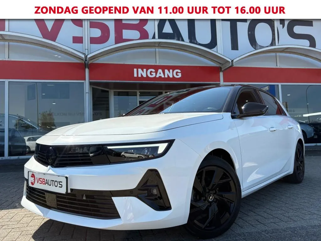 Opel Astra (2023) — foto 1