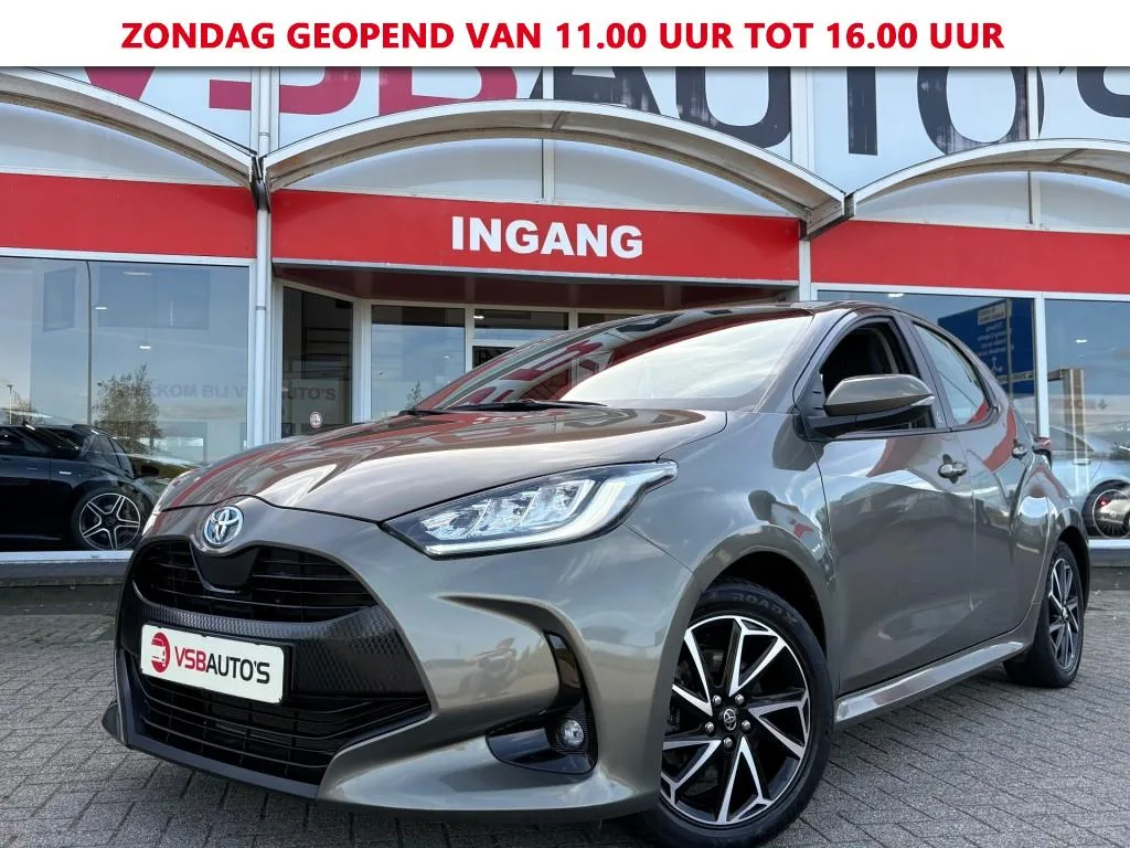 Toyota Yaris (2022) — foto 1