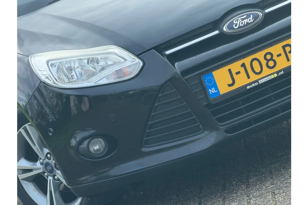 Ford Focus (2014) — foto 1