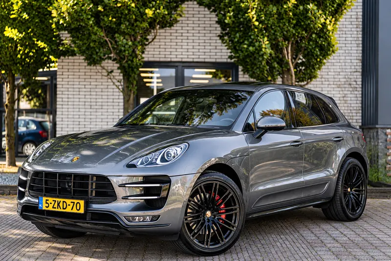Porsche Macan (2015)
